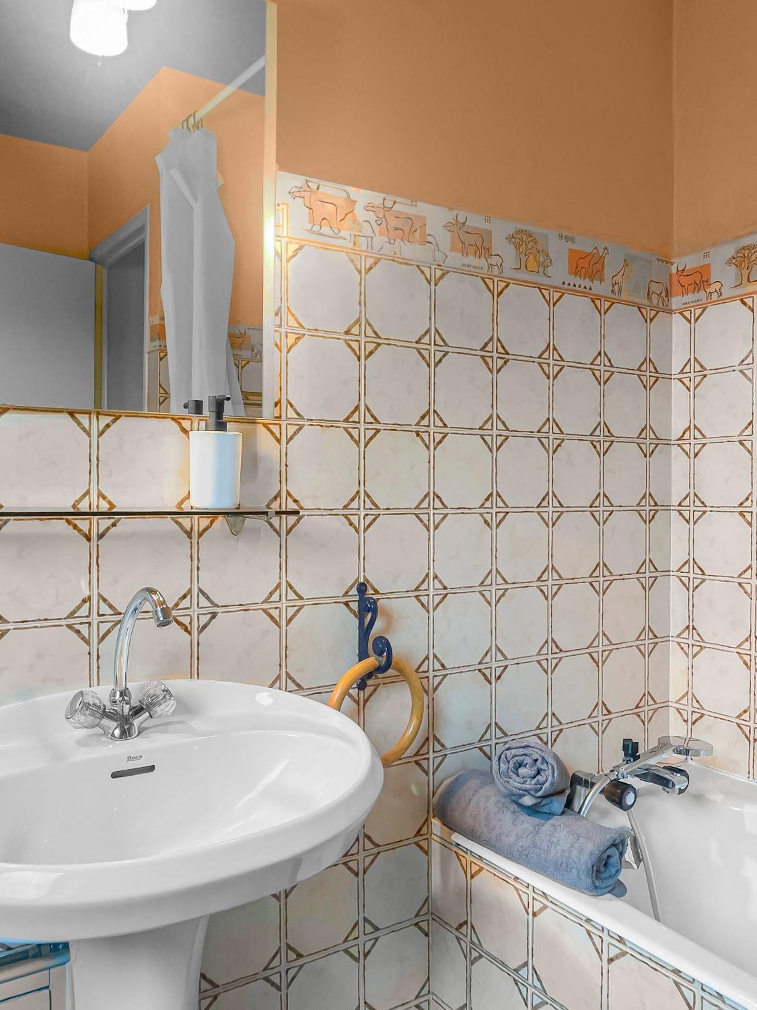 Appartement Pied-A-Terre A Montluçon Extérieur photo
